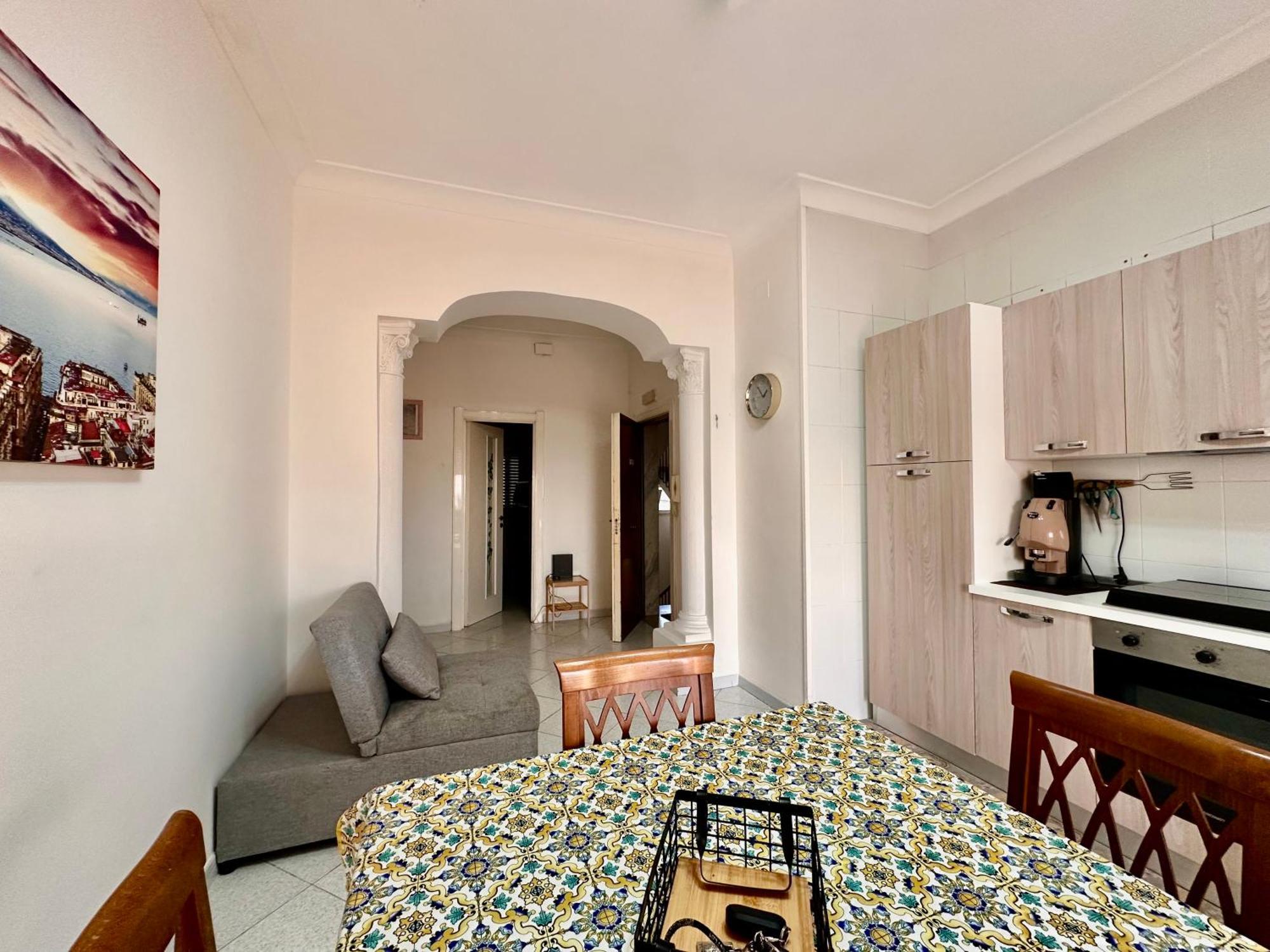הוילה נאפולי Casa Vacanze Bergame מראה חיצוני תמונה